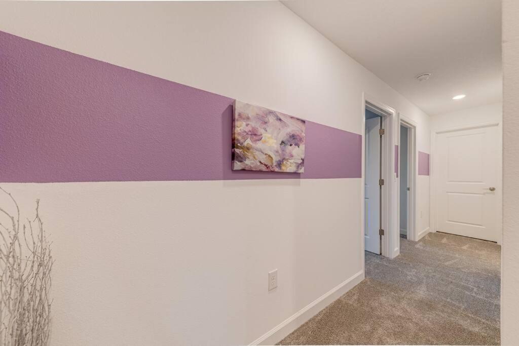 Newly Listed Townhouse Storey Lake, Free Waterpark キシミー エクステリア 写真